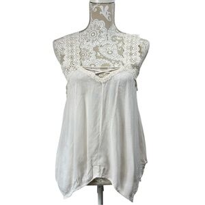 Rue 21 Tank Top Size Medium Cream Crochet Lace Y2K Handkerchief Hem Festival
